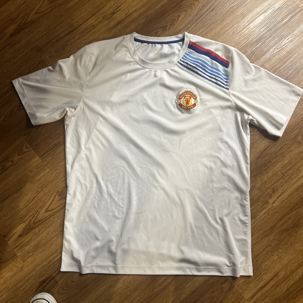 Manchester United White Short Sleeve Shirt Jersey Size‎ XXL